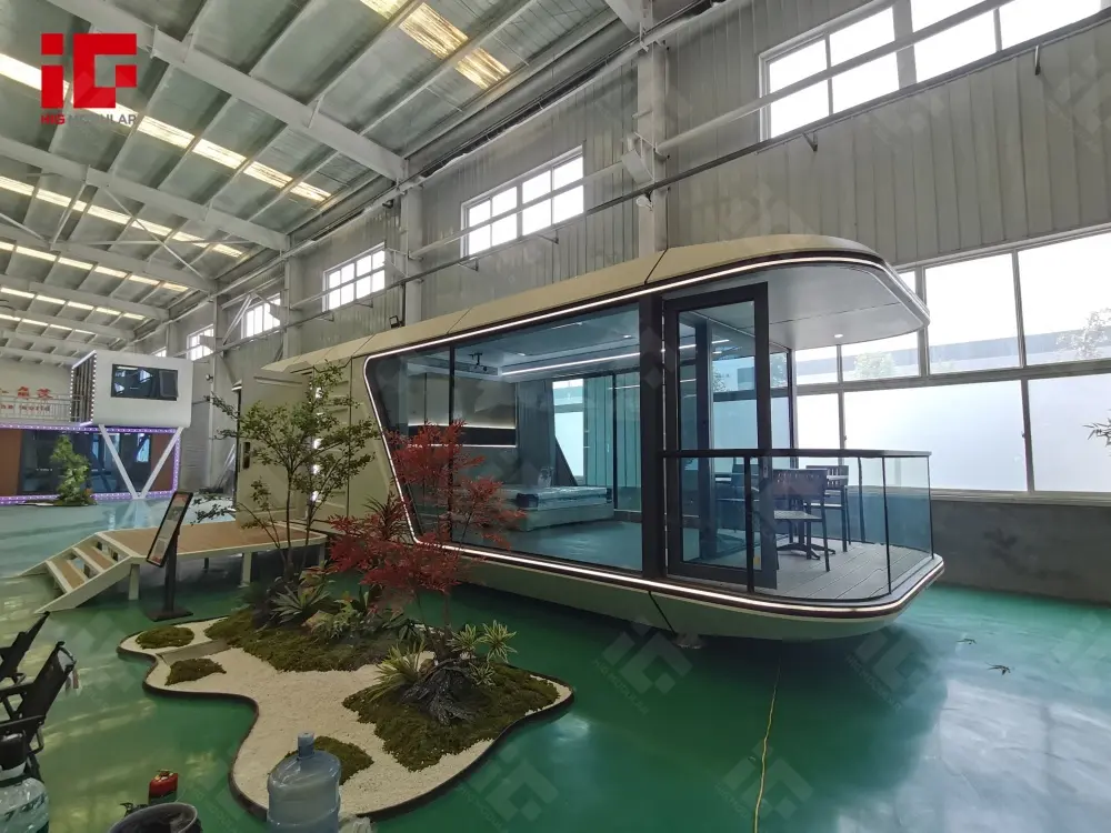 Space Capsule House0.jpg