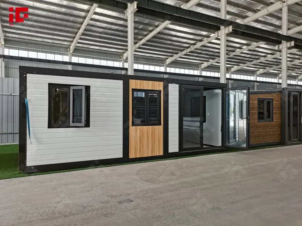 Expandable Container House.jpg