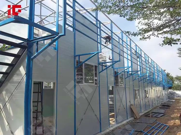 Temporary Steel fast Building Prefab Office And Workers Dormitory Modern Modular Prefab Houses (5).png