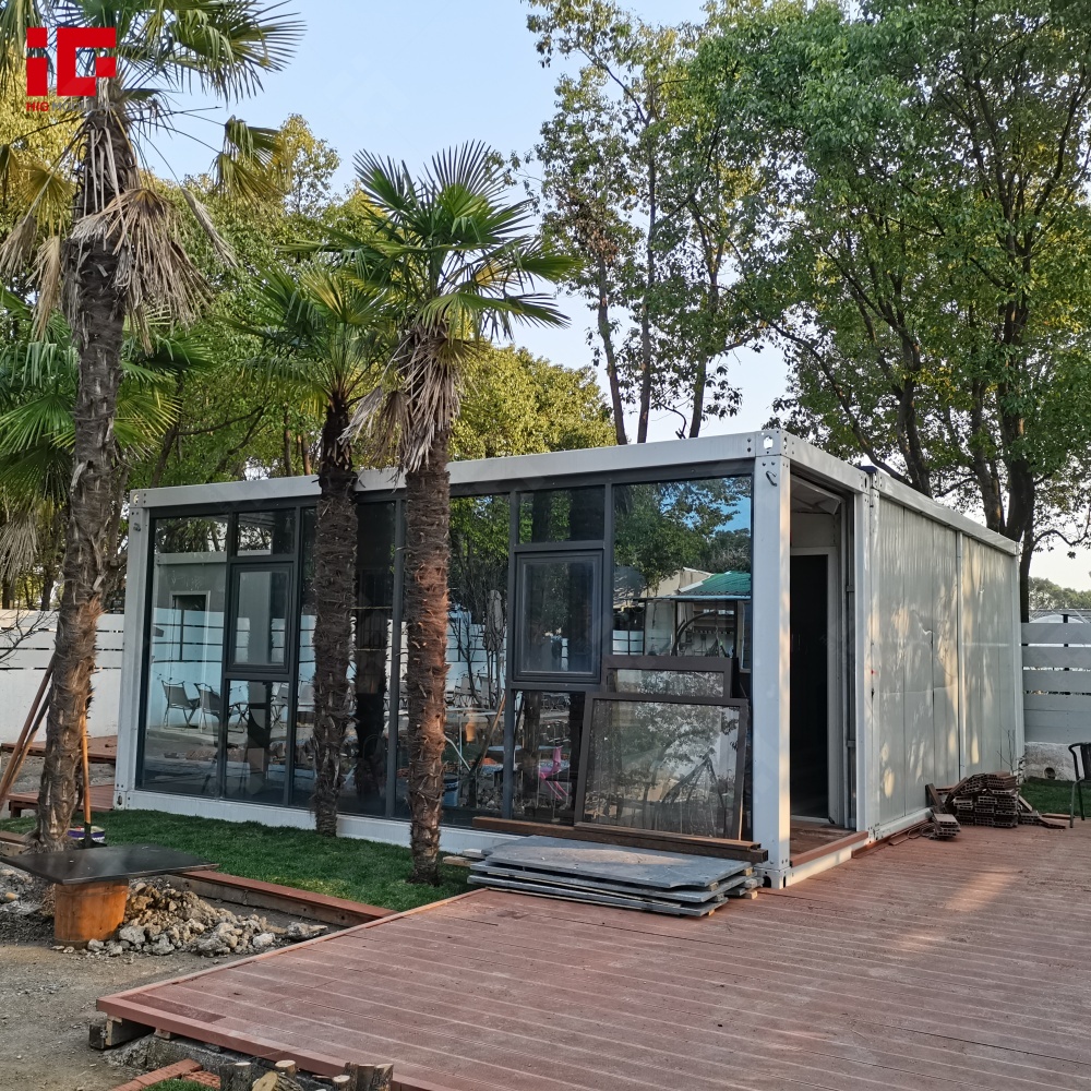 Container House2.jpg