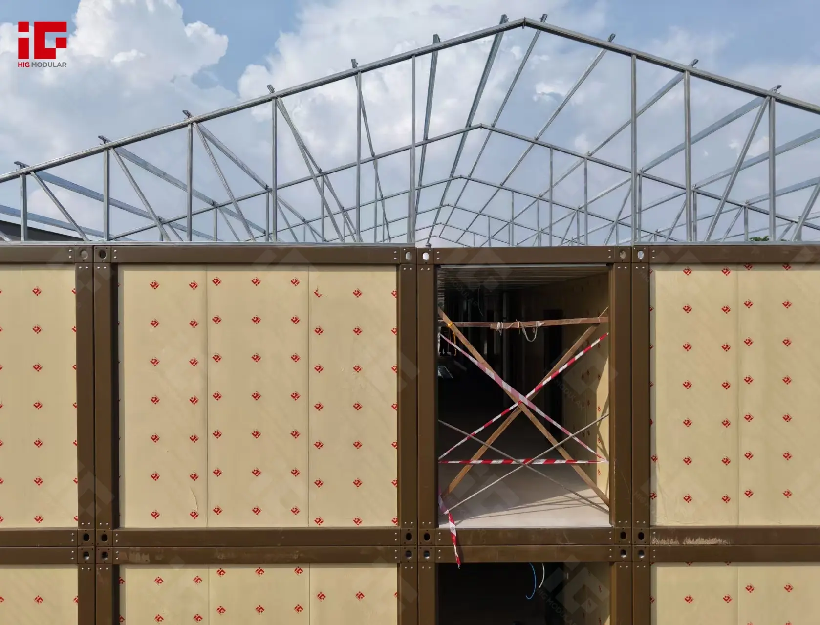 Container House Building6.jpg