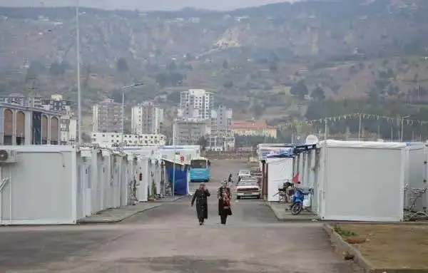 earthquake temporary housing (8)