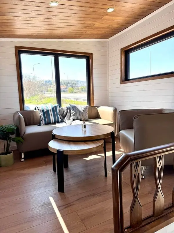 Mobile home3.jpg