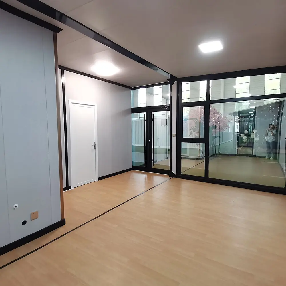 Customized Height Expandable Container House Elevate Your Living Space (1).jpg