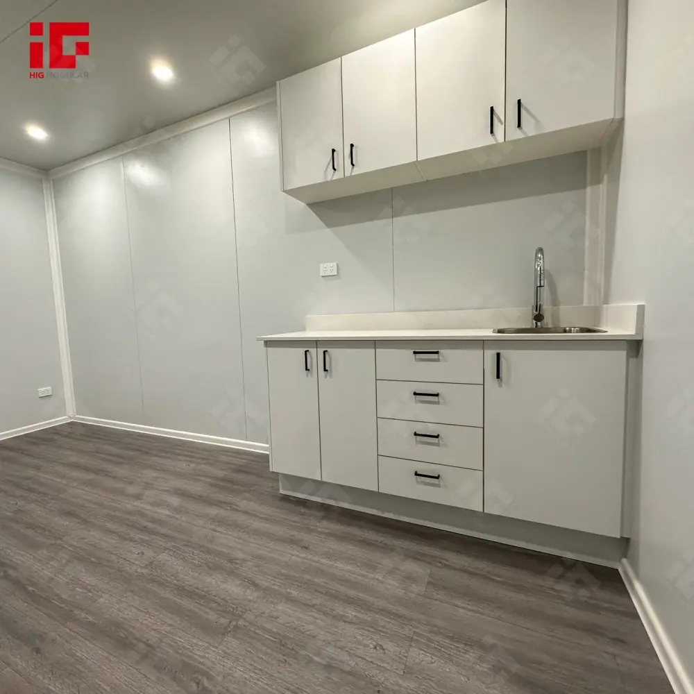 Expandable house5.jpg