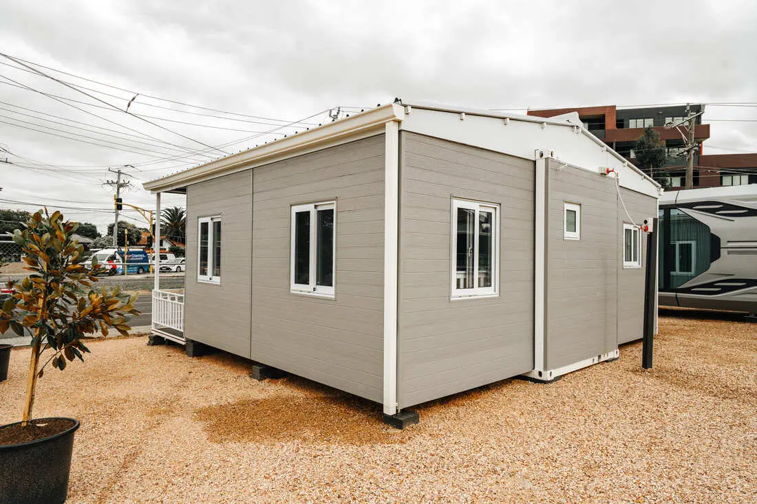 Gable Roof container2.jpg