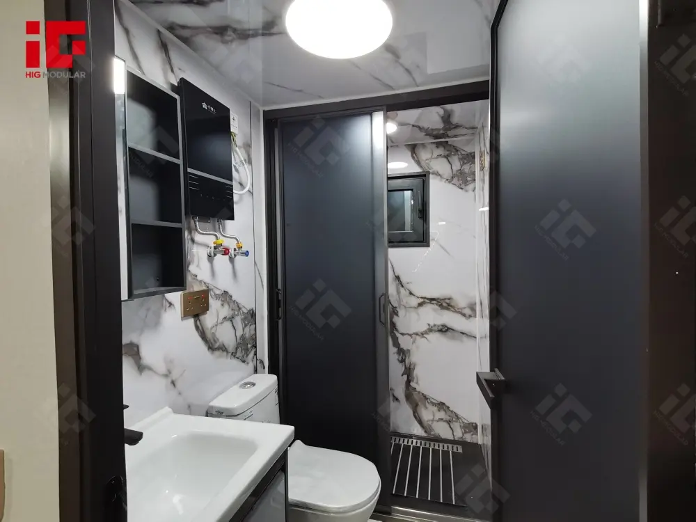 Space Capsule House5.jpg
