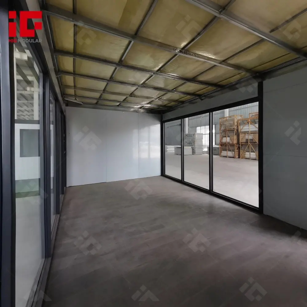Container House4.jpg