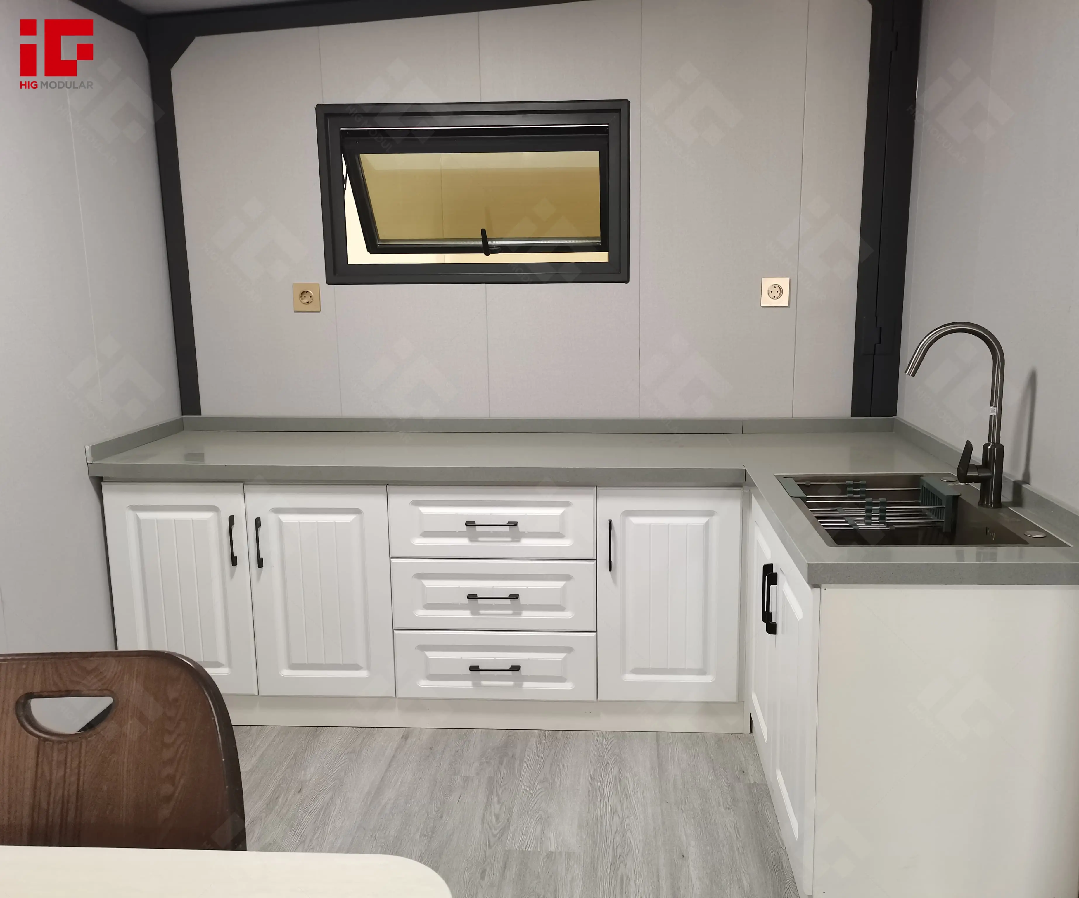 Expandable house4.jpg
