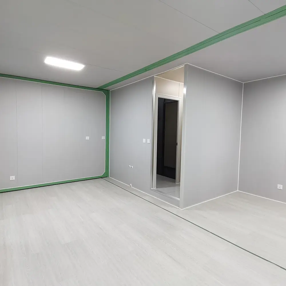 Flat Roof Expandable Container House A Modern and Functional Living Space (5).jpg