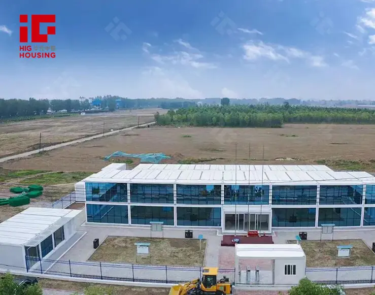 Construction Site Office with Glass Wall Solution in Bolivia (2)