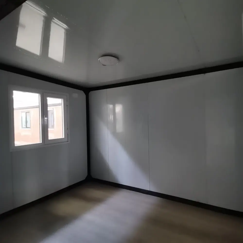 Fully Functional Expandable Container House A Comprehensive Living Solution (4).jpg