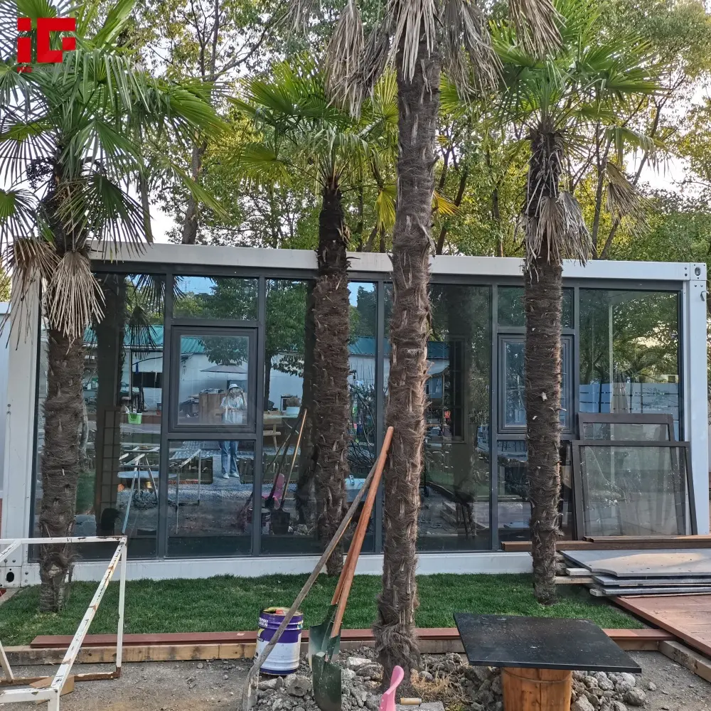 Container House3.jpg