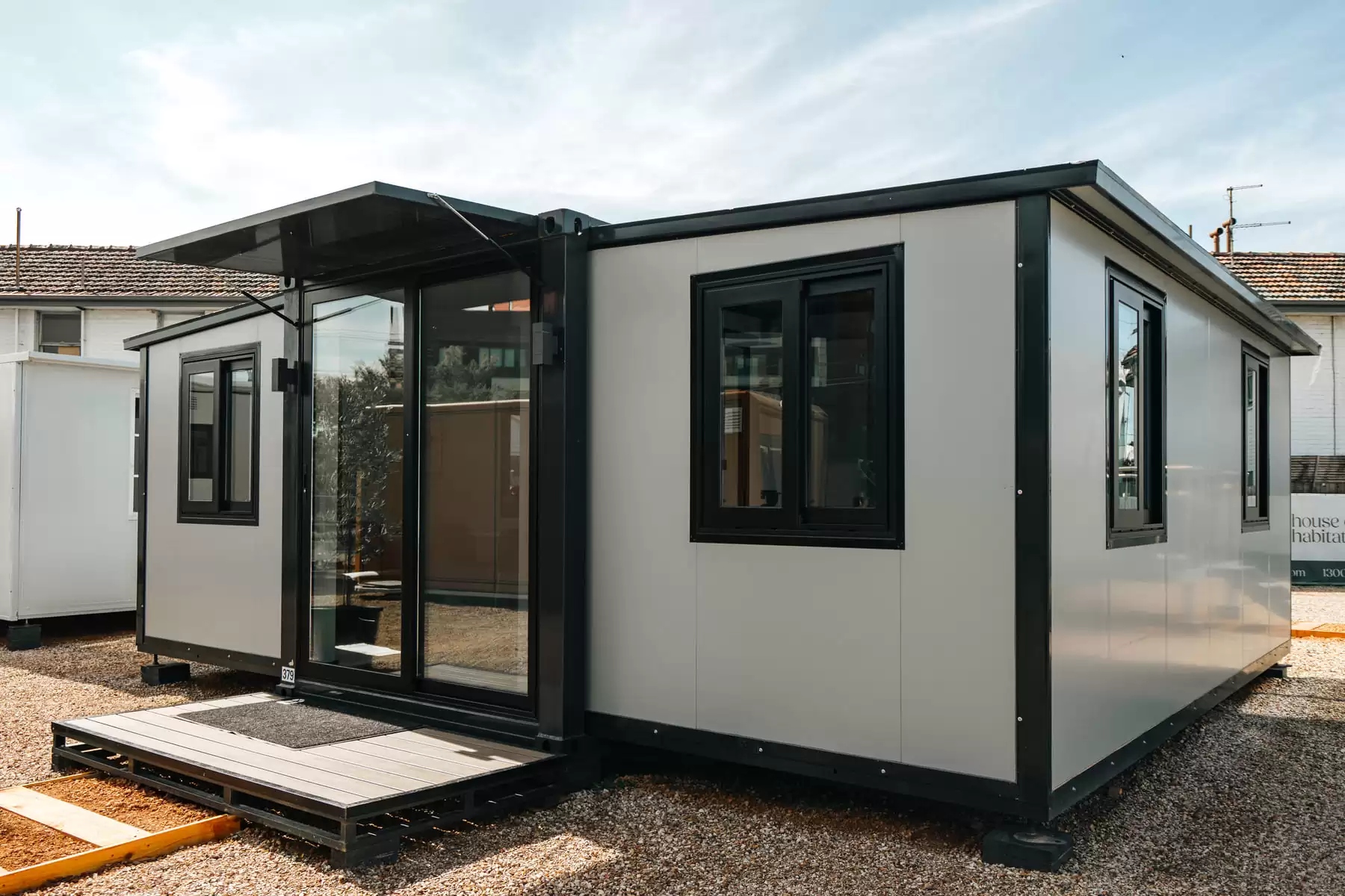 Expandable container house.webp