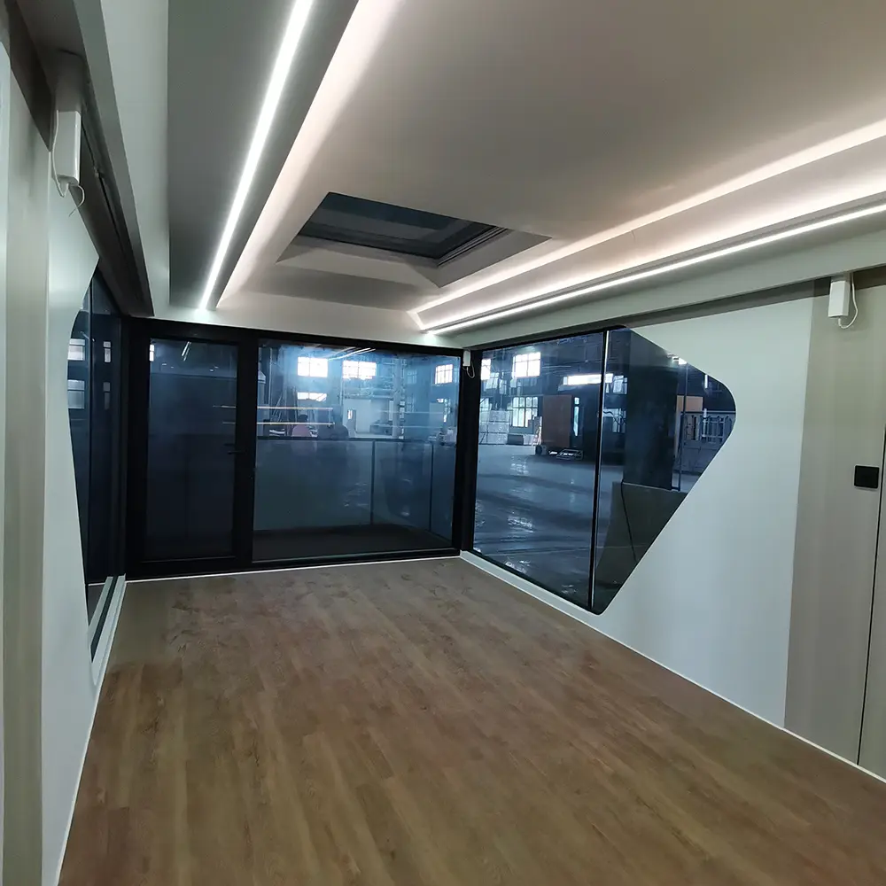 Space Capsule House with Bathroom Compact Living with Modern Comfort (8)