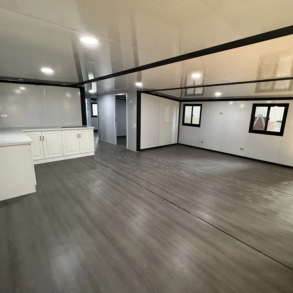 Remote Work Expandable Container House (1).jpg