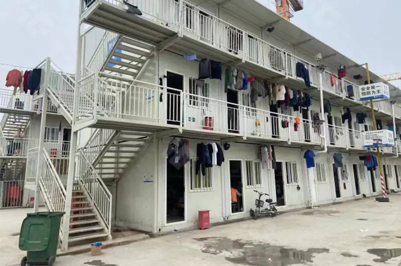 Three-Story Lamp Dormitory for Construction Sit...