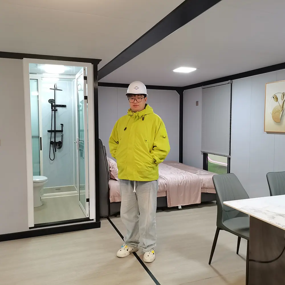 Two-Story Expandable Container House A Versatile Living Solution (4).jpg
