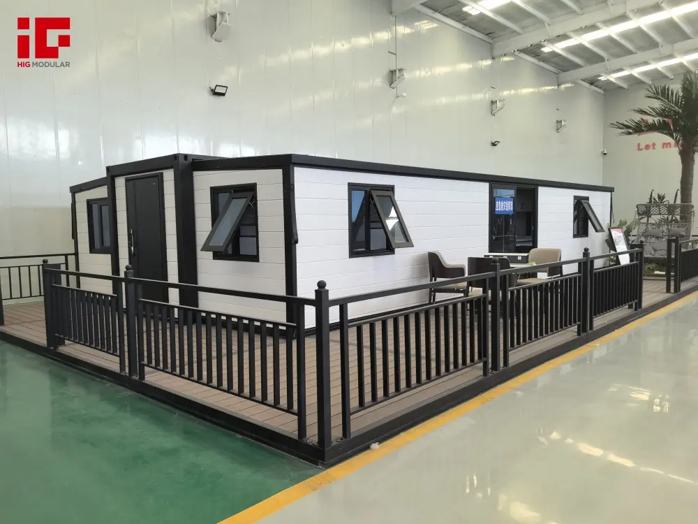 Expandable Prefab House.jpg