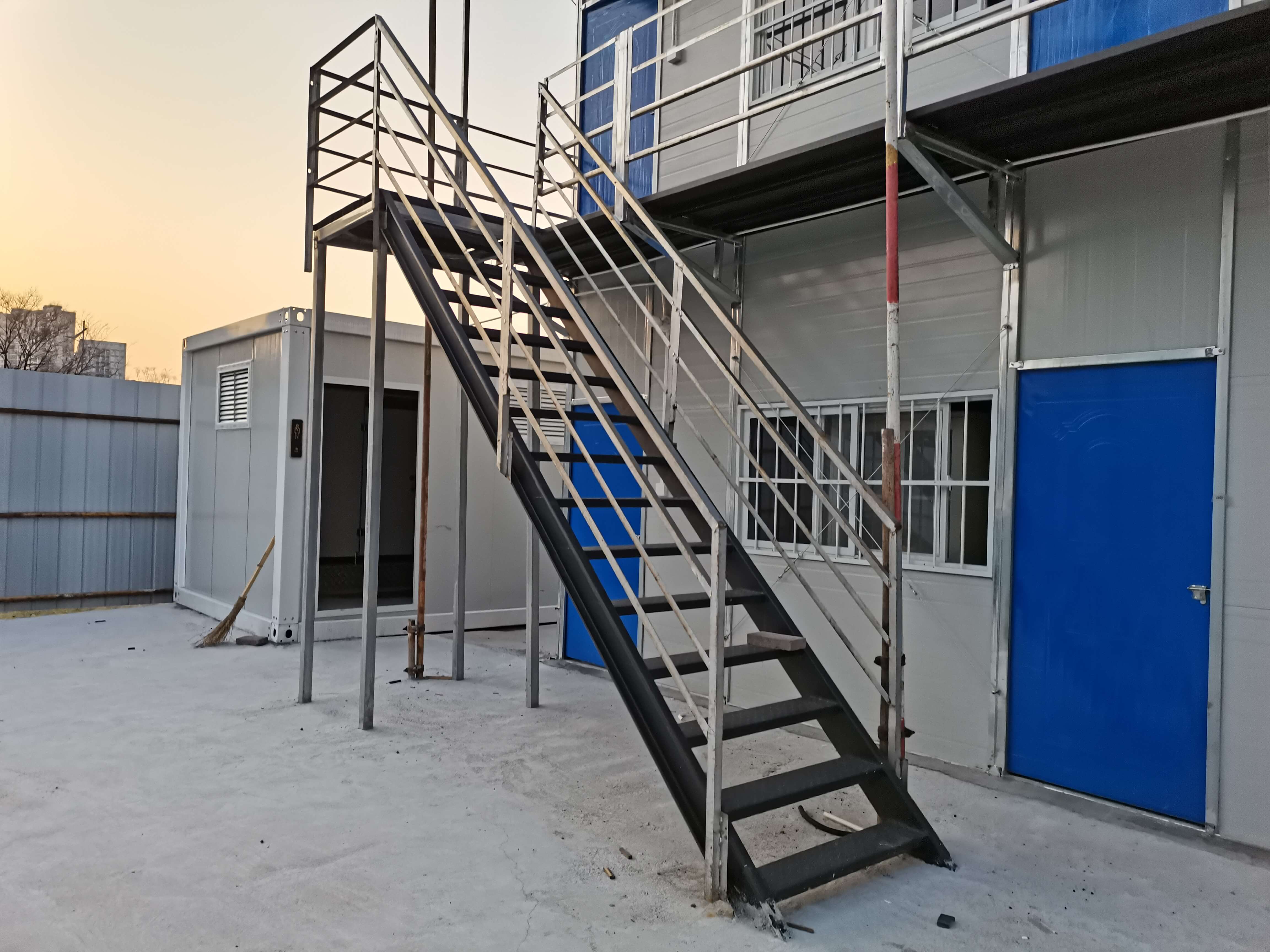 k type Container House3.jpg